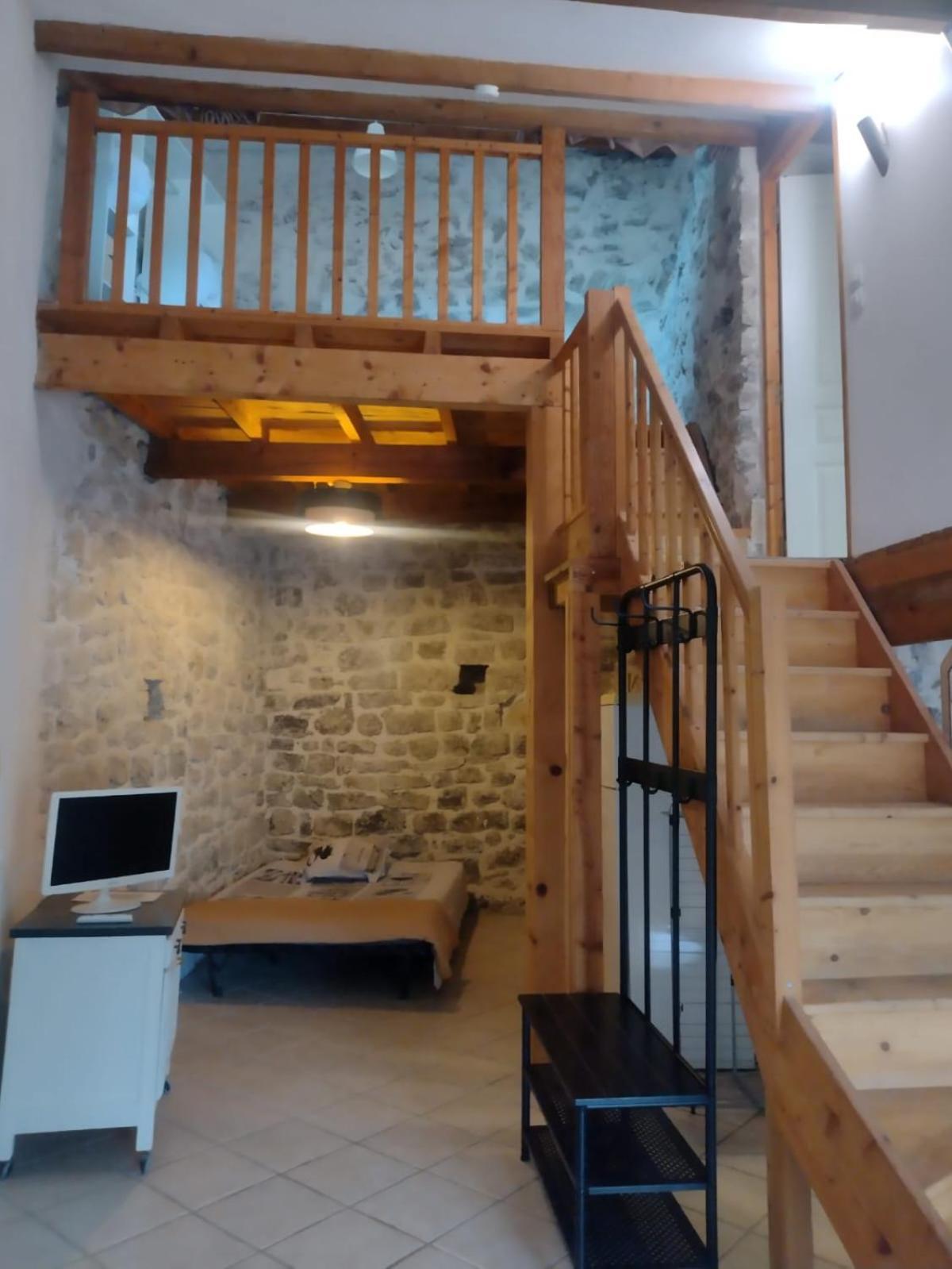 Appartement Charmant En Provence Draguignan Exteriör bild
